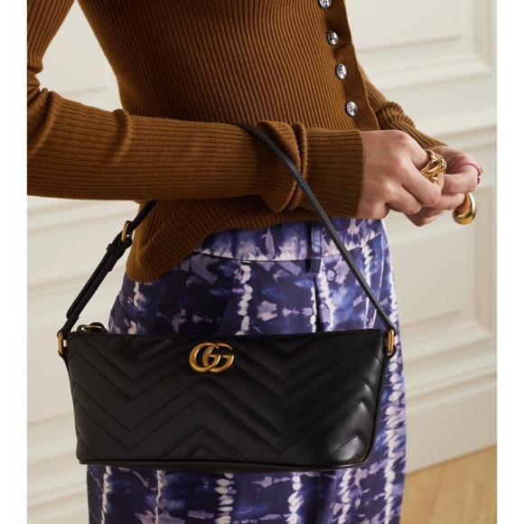 GUCCI Marmont GG logo quilted leather shoulder bag - Picture 2 of 5